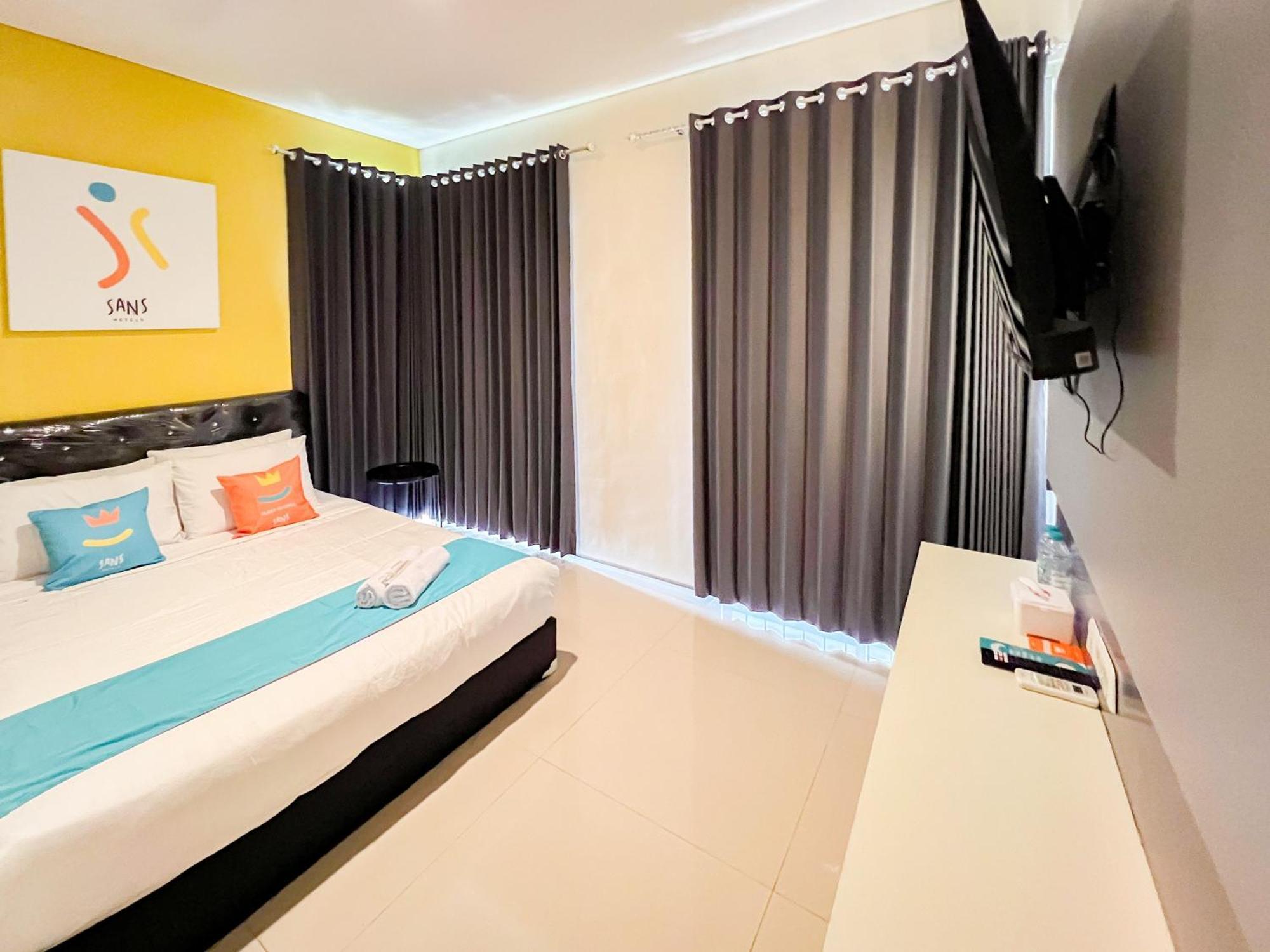 Sans Stay Bukit Palma Citraland Surabaya Exterior foto