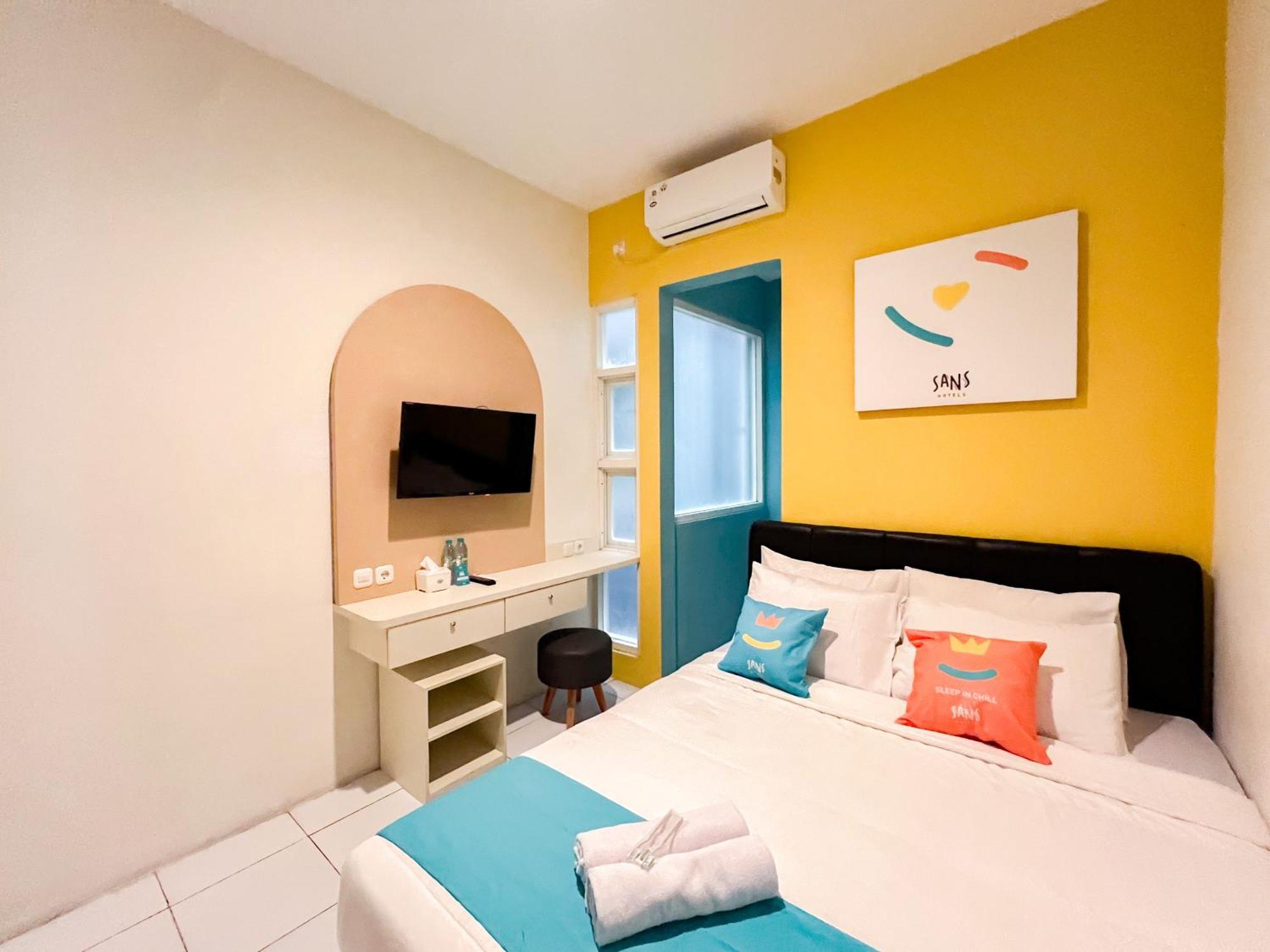 Sans Stay Bukit Palma Citraland Surabaya Exterior foto