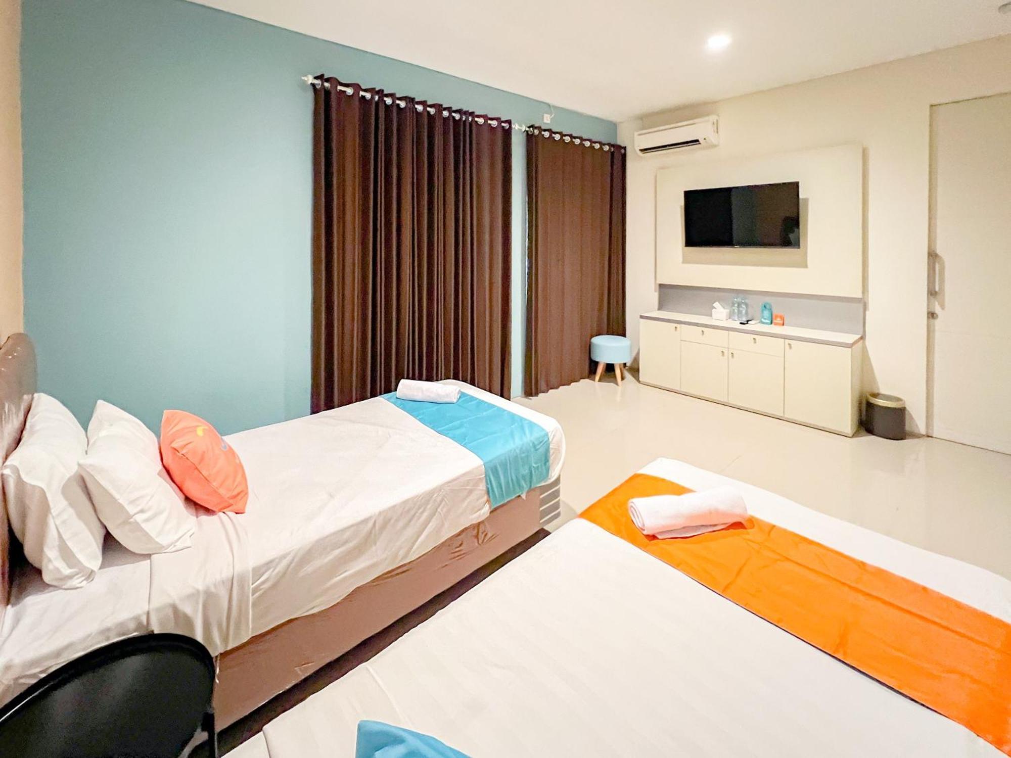 Sans Stay Bukit Palma Citraland Surabaya Exterior foto